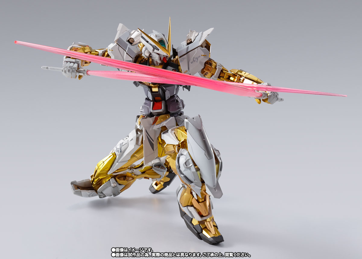METAL BUILD&nbsp;ガンダムアストレイ ゴールドフレーム（オルタナティブストライク Ver.）