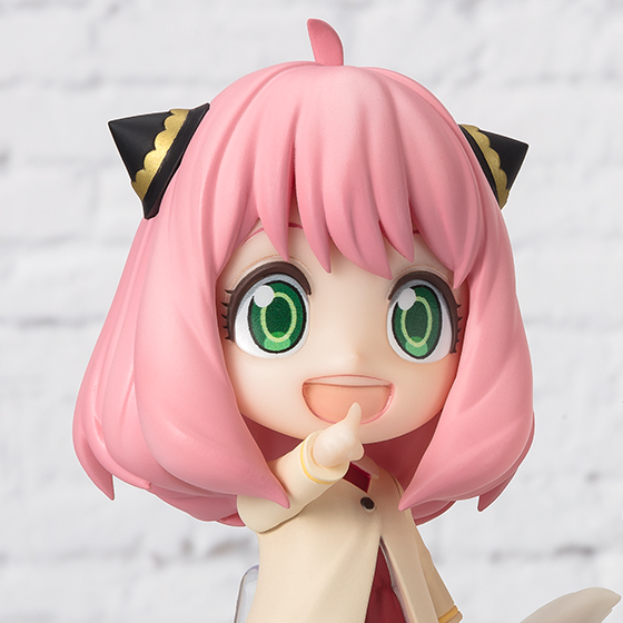 Figuarts mini&nbsp;アーニャ・フォージャー -おでけけこーで-