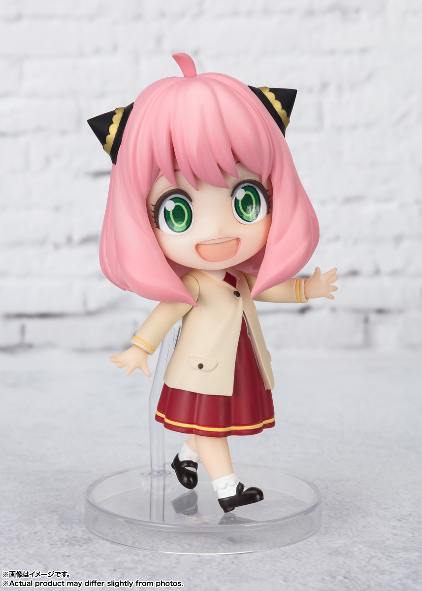 Figuarts mini アーニャ・フォージャー -おでけけこーで-