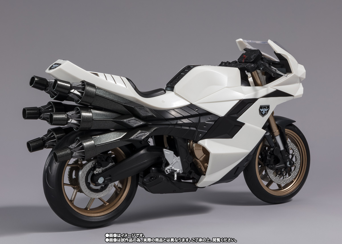 S.H.Figuarts&nbsp;大量発生型相変異バッタオーグ搭乗用サイクロン号（シン・仮面ライダー）