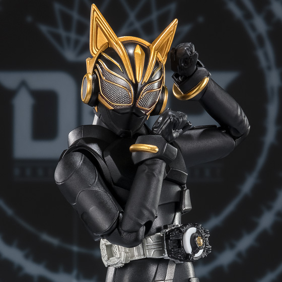 S.H.Figuarts&nbsp;仮面ライダーナーゴ エントリーレイズフォーム＆エントリーレイズセット