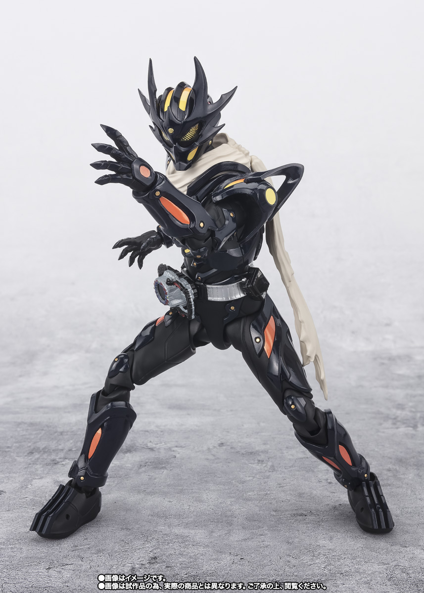 S.H.Figuarts 仮面ライダードレッド零式