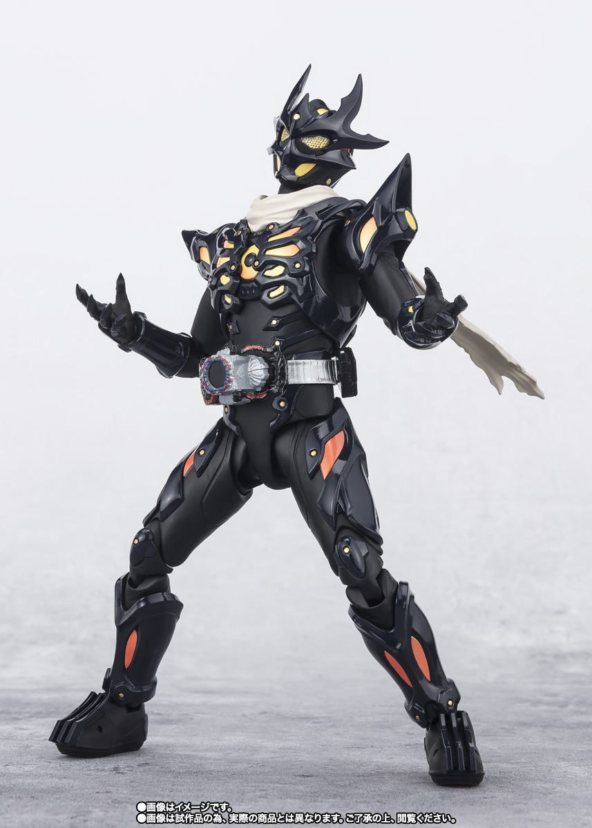 S.H.Figuarts 仮面ライダードレッド零式