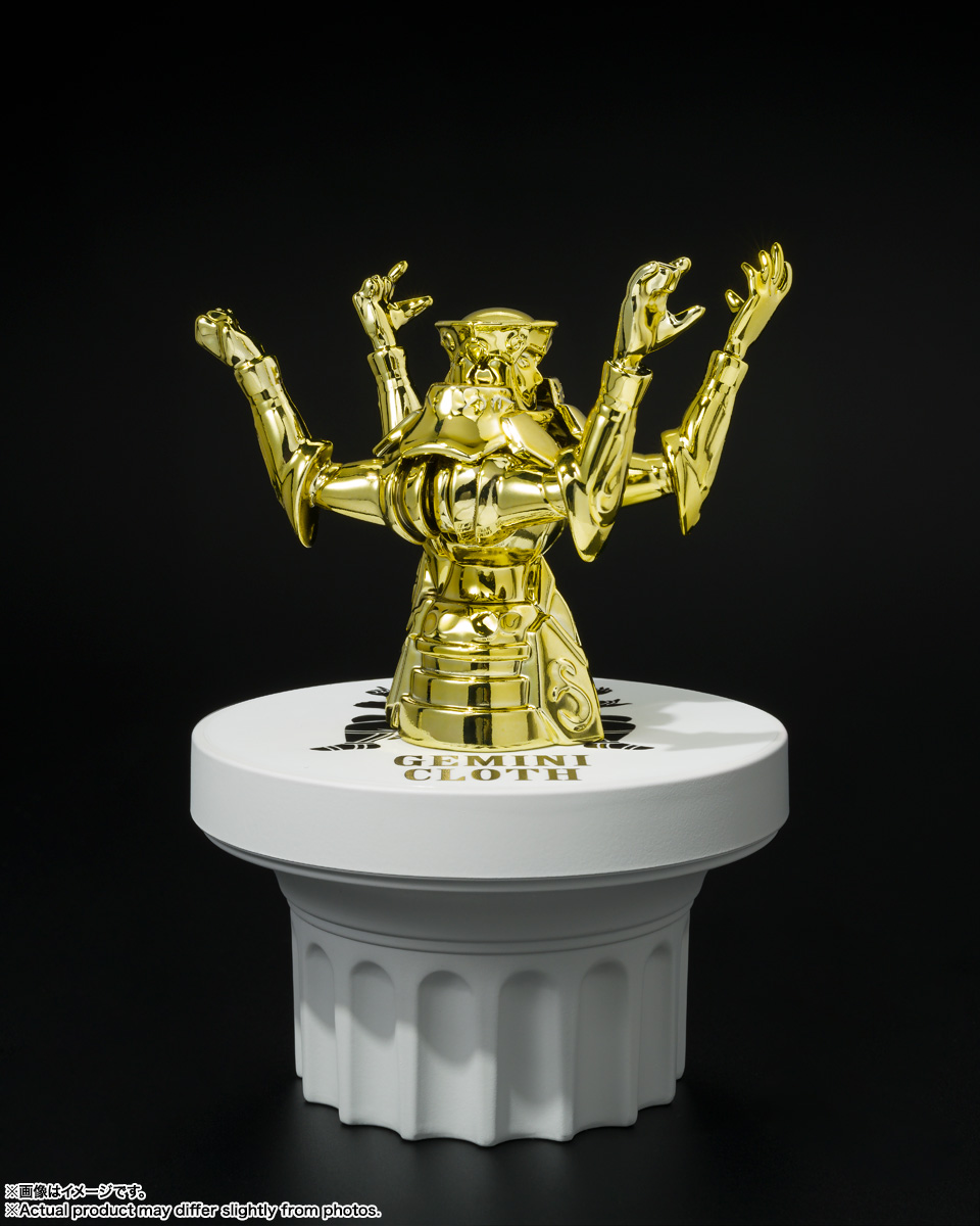 黄金聖衣オブジェ | ITEMS | TAMASHII NATIONS STORE TOKYO | 魂