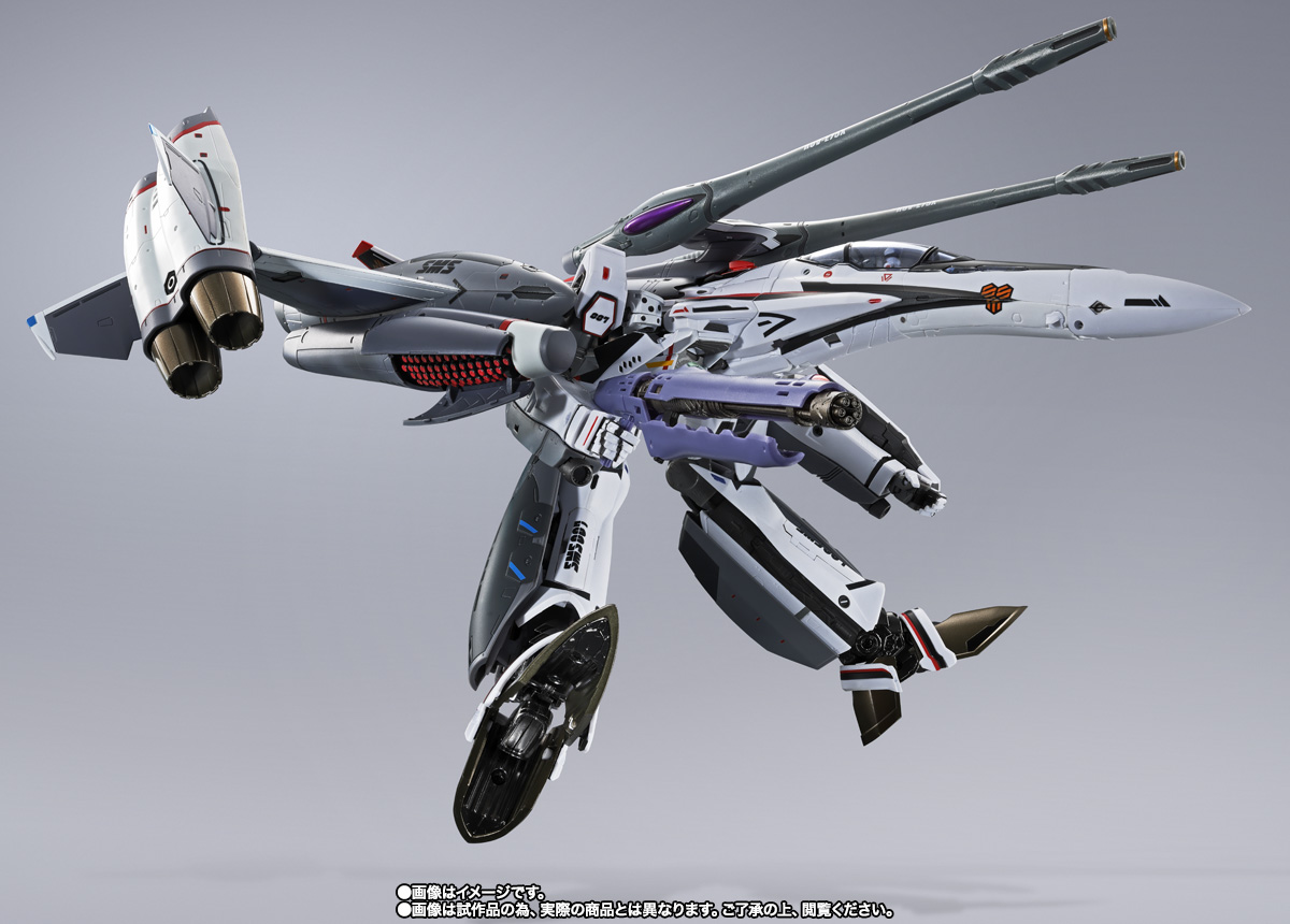 DX超合金 VF-25F トルネードメサイアバルキリー (早乙女アルト機) リバイバルVer.