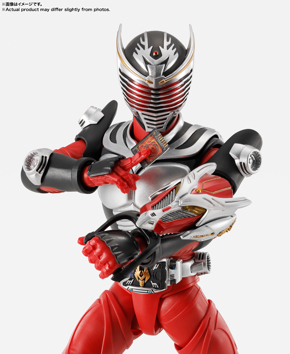 S.H.Figuarts(真骨彫製法) 仮面ライダー龍騎