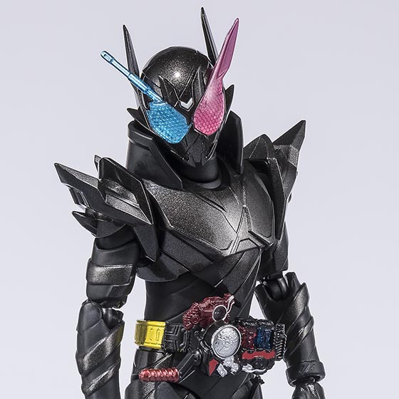S.H.Figuarts&nbsp;仮面ライダービルド ラビットタンクハザードフォーム 平成ジェネレーションズエディション