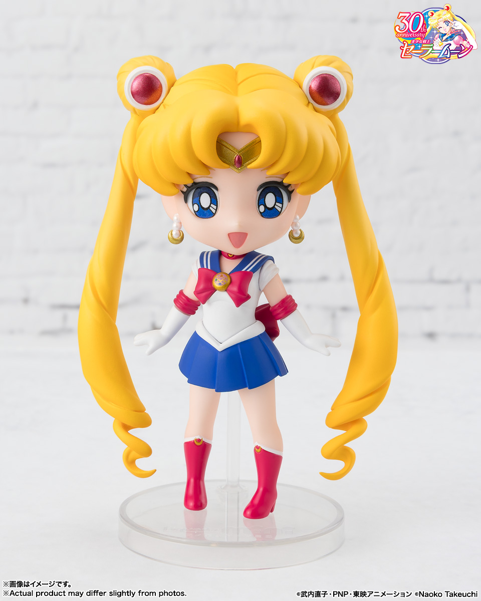 Figuarts mini セーラームーン -Crystal Star Compact Edition-