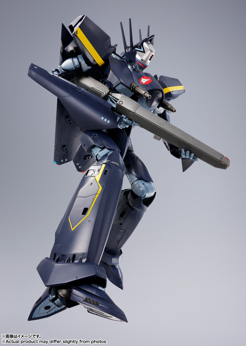 DX超合金&nbsp;VF-17S ナイトメアステルスバルキリー（ガムリン木崎機）