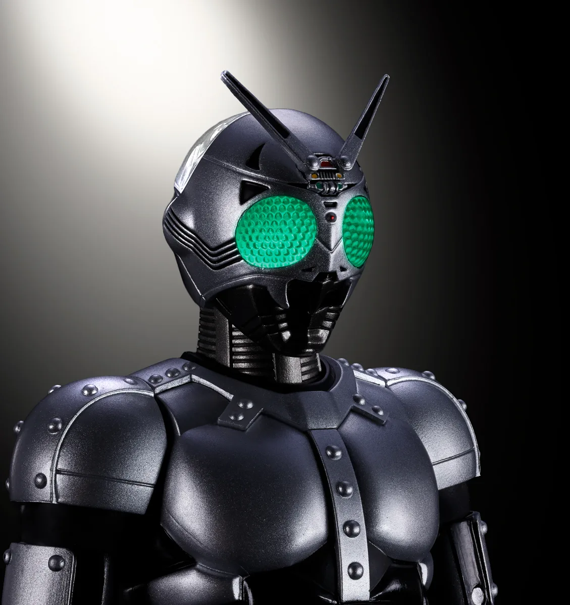 S.H.Figuarts（真骨彫製法）&nbsp;シャドームーン シャドーフラッシュエディション