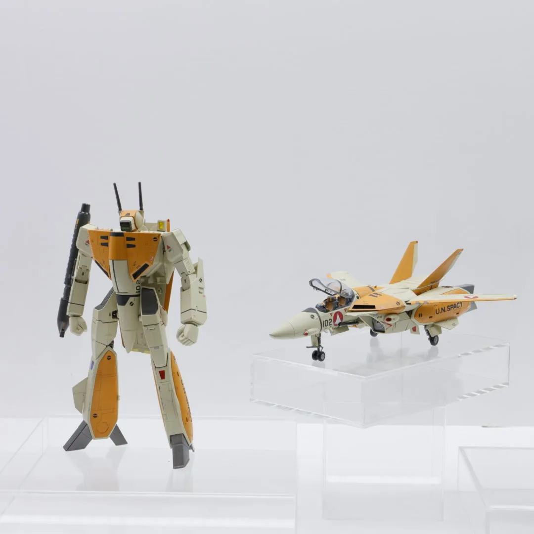 DX超合金 VF-1D バルキリー
©1982 BIGWEST