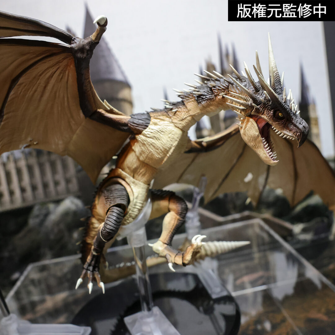 S.H.MonsterArts ハンガリー・ホーンテイル 参考展示