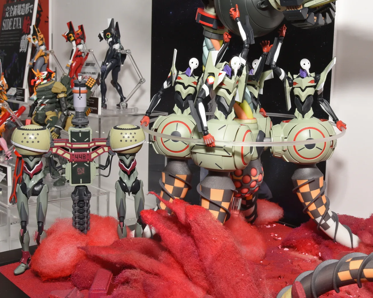 ROBOT魂 ＜SIDE EVA＞ 4444C -新劇場版-／参考展示
ROBOT魂 ＜SIDE EVA＞ 44B -新劇場版-／参考展示
©カラー