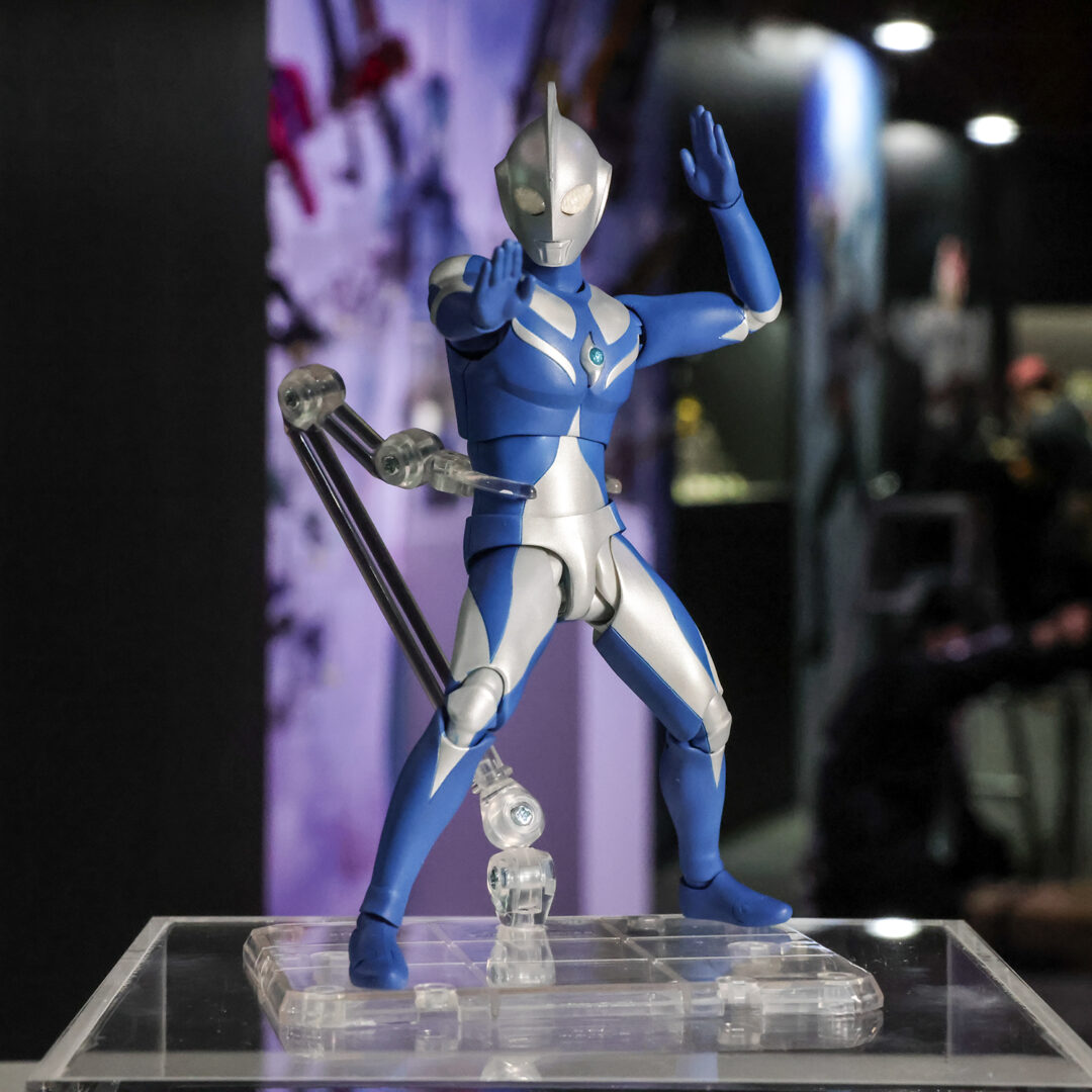 S.H.Figuarts ウルトラマンコスモス ルナモード　参考出品