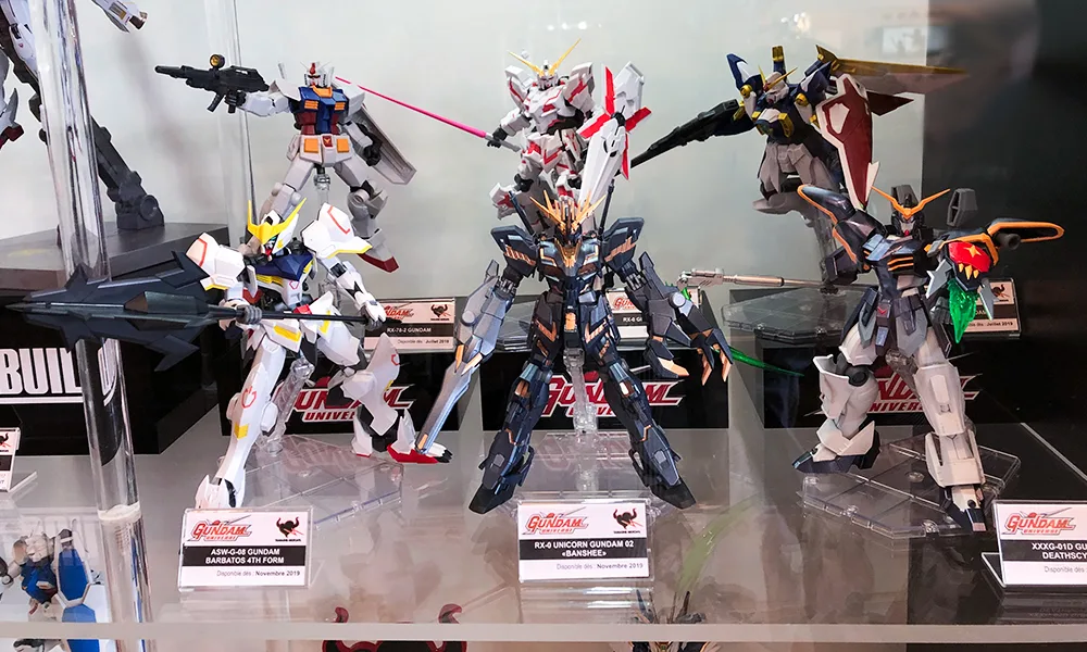 GUNDAM UNIVERSE ASW-G-08 GUNDAM BARBATOS
GUNDAM UNIVERSE XXXG-01D GUNDAM DEATHSCYTHE
GUNDAM UNIVERSE RX-0 UNICORN GUNDAM 02 BANSHEE
©創通・サンライズ ©創通・サンライズ・MBS ©SOTSU・SUNRISE ©SOTSU・SUNRISE・MBS