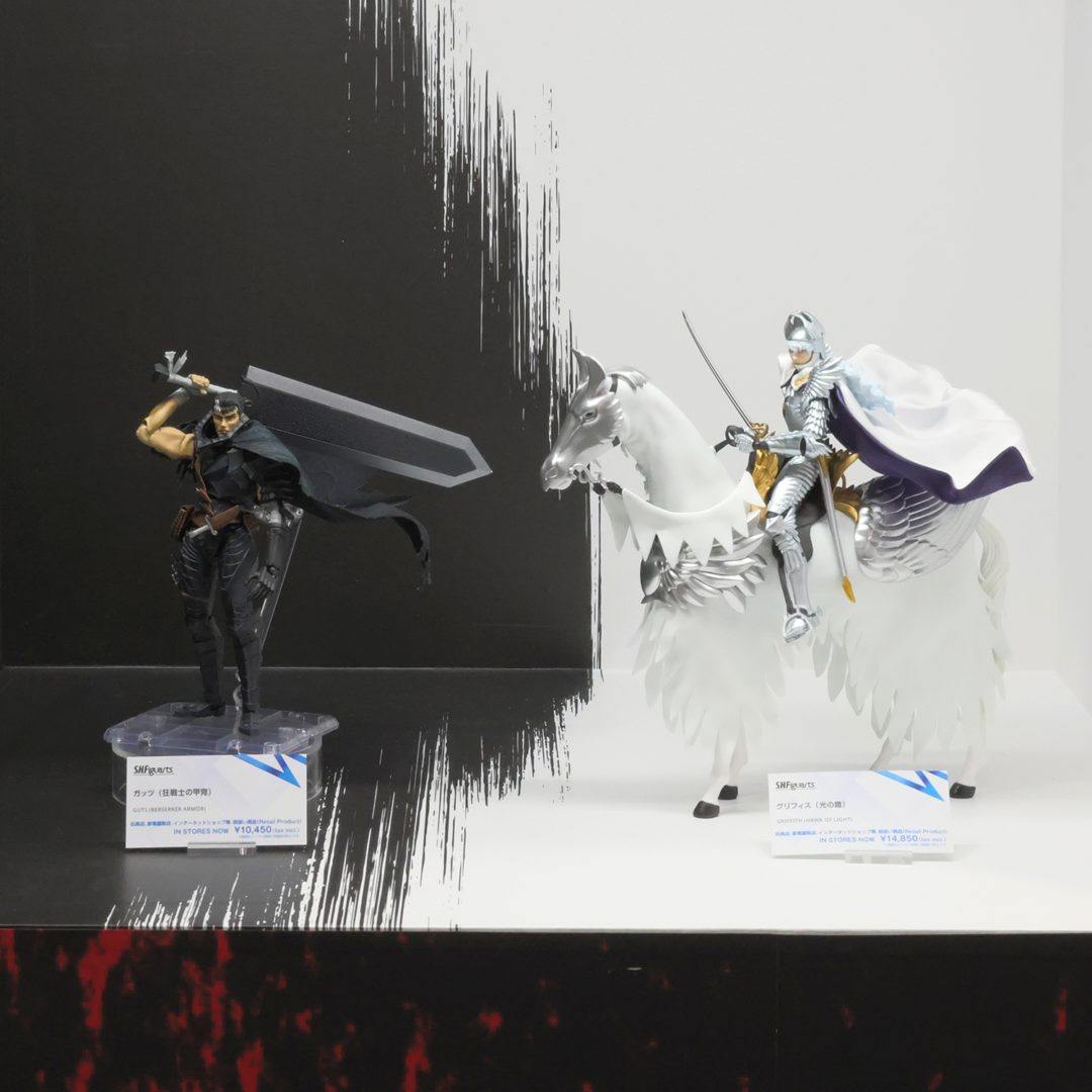 S.H.Figuarts ガッツ（狂戦士の甲冑）　発売中
S.H.Figuarts グリフィス（光の鷹）　発売中