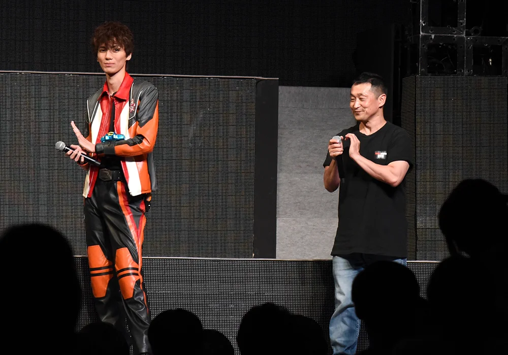 完全新作『ウルトラギャラクシーファイト ニュージェネレーションヒーローズ』を手掛ける坂本浩一監督
©円谷プロ