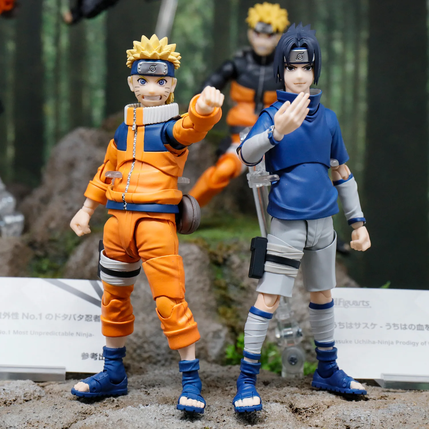 「S.H.Figuarts うずまきナルト-意外性No.1のドタバタ忍者-」 参考出品
「S.H.Figuarts うちはサスケ-うちはの血を宿す天才忍者-」 参考出品