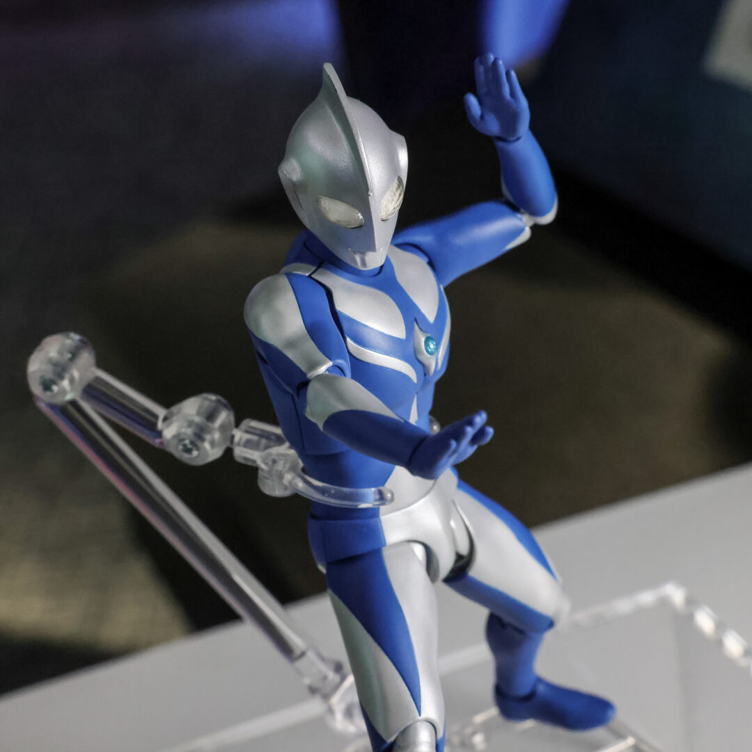 S.H.Figuarts ウルトラマンコスモス ルナモード　参考出品