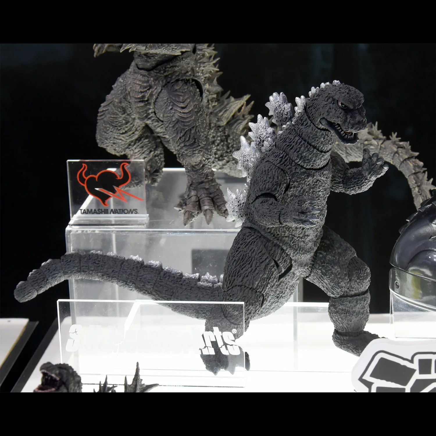 S.H.MonsterArts　ゴジラ (1975)
