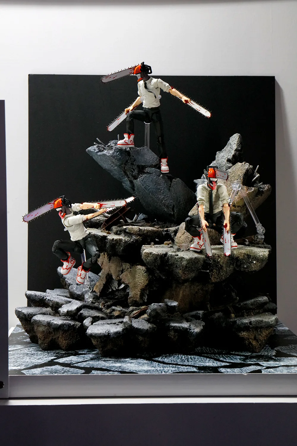「S.H.Figuarts チェンソーマン」 2023年4月発売予定
ジオラマ展示