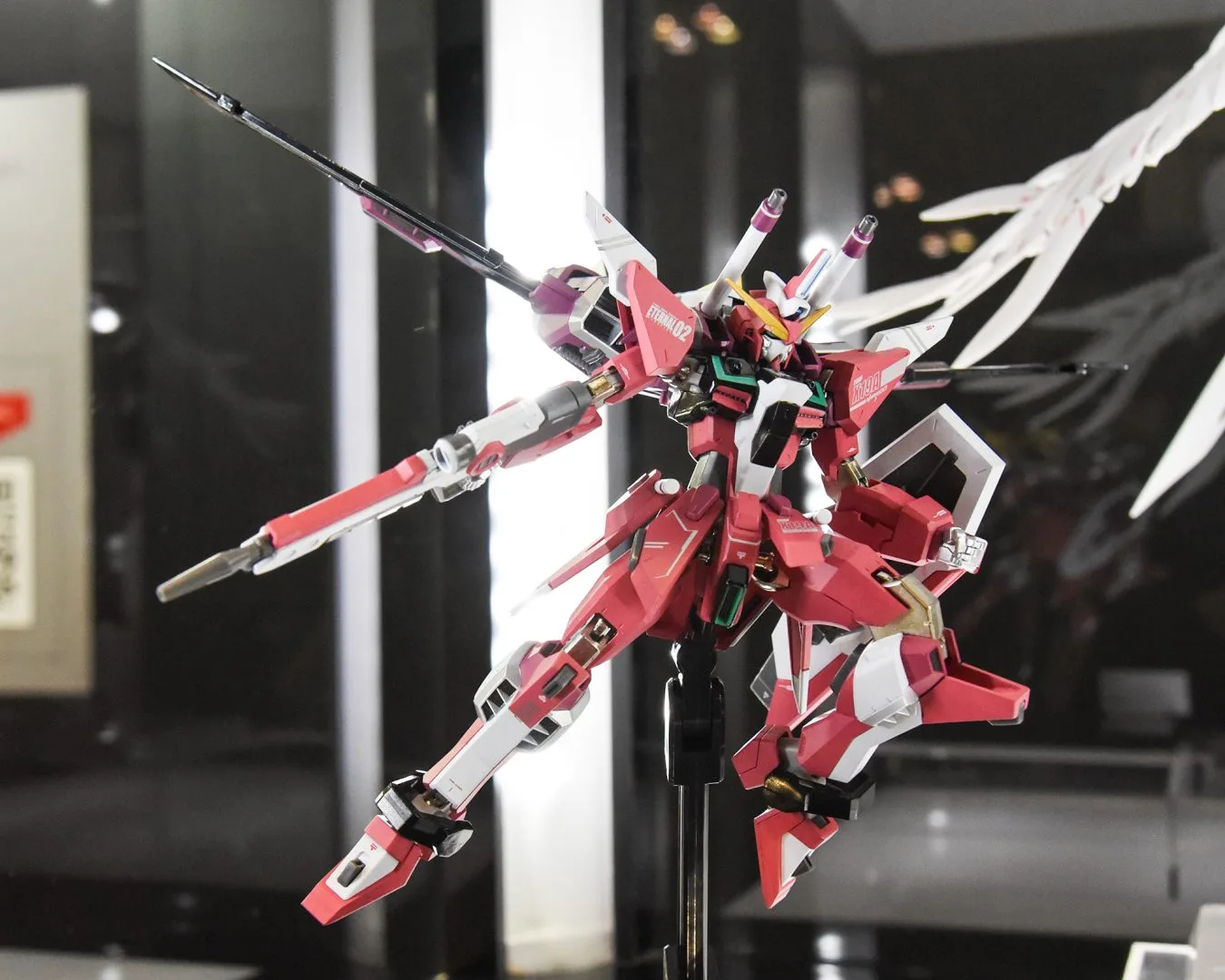【会場物販】METAL ROBOT魂＜SIDE MS＞ インフィニットジャスティスガンダム
※魂ウェブ商店にて2018年9月発送
©創通・サンライズ