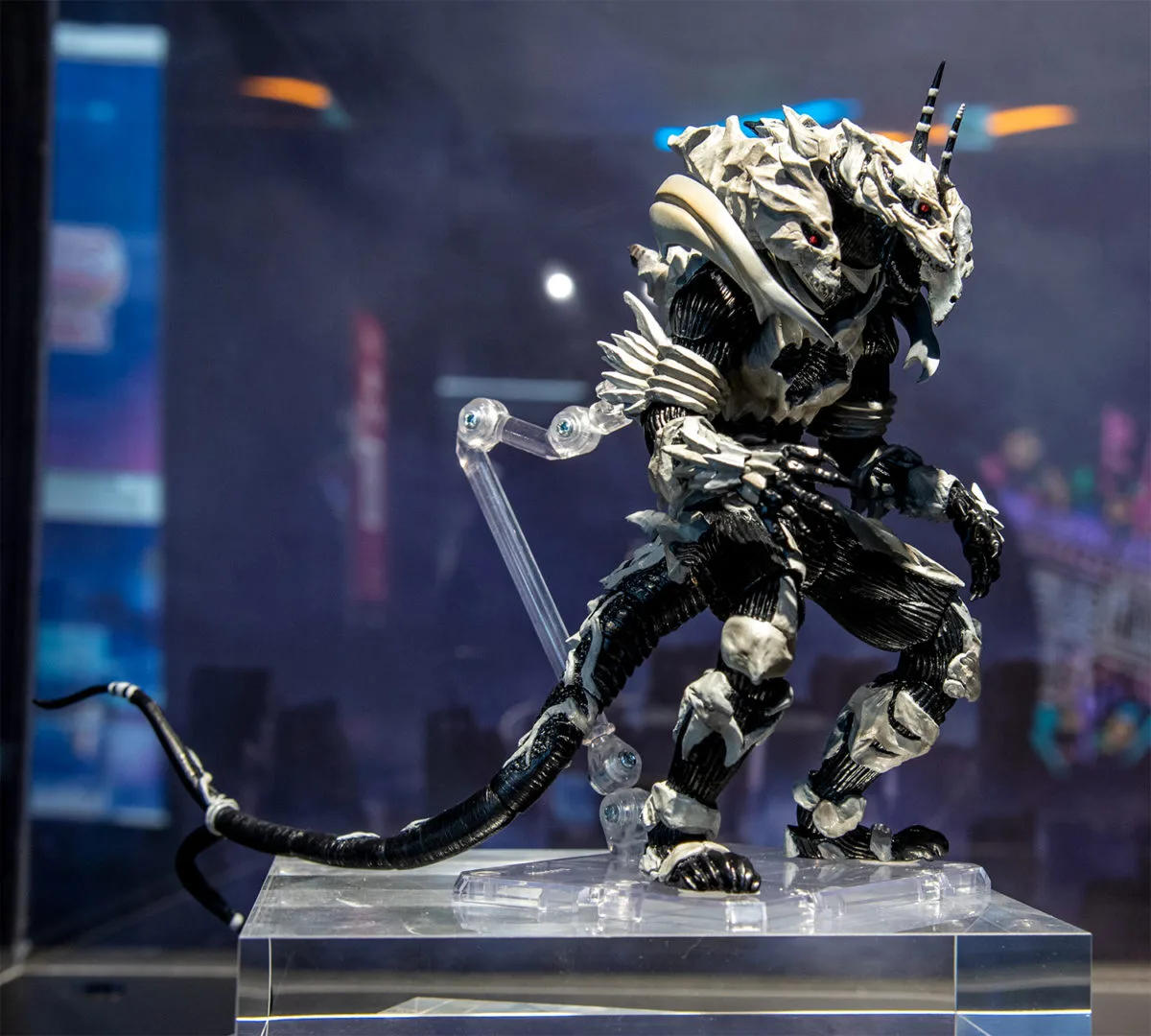 「S.H.MonsterArts モンスターX」 魂ウェブ商店／受注終了
