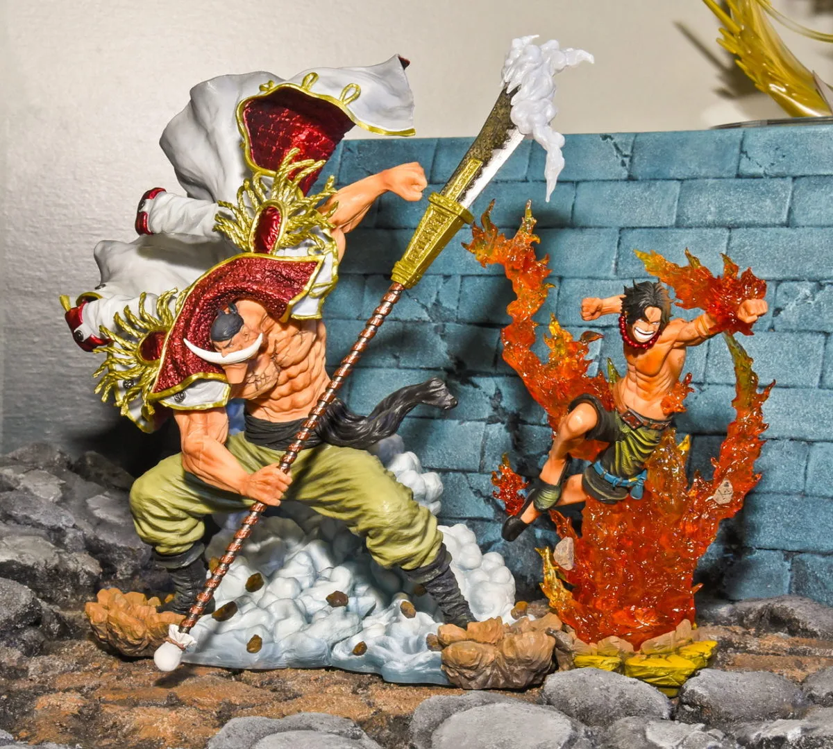 フィギュアーツZERO ポートガス・D・エース -白ひげ海賊団2番隊隊長-／2019年11月店頭発売予定
フィギュアーツZERO エドワード・ニューゲート-白ひげ海賊団船長-／2019年12月店頭発売予定
©尾田栄一郎／集英社･フジテレビ・東映アニメーション