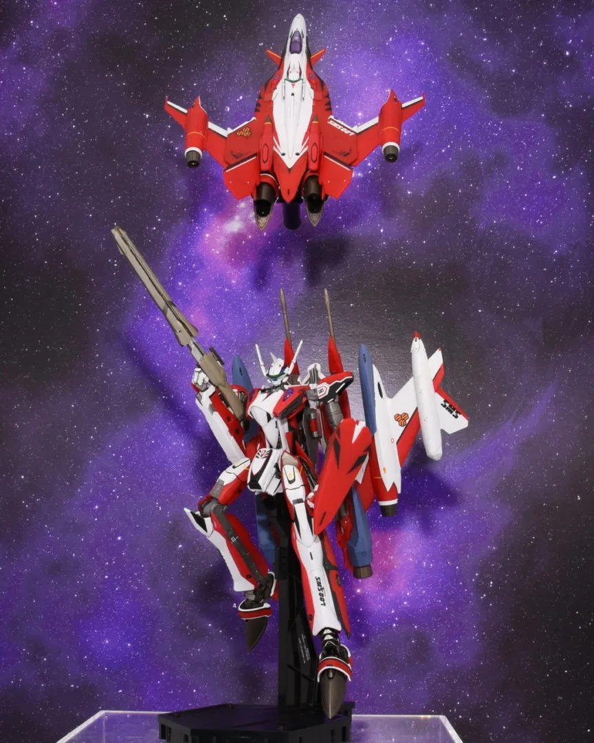 DX超合金 YF-29デュランダルバルキリーフルセットパック／参考展示
©2011 ビックウエスト／劇場版マクロスF製作委員会