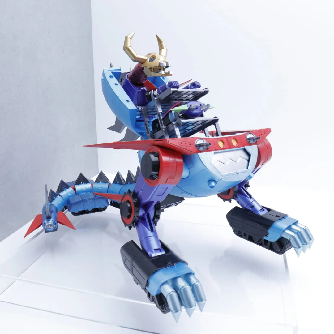 DX超合金魂 大空魔竜 参考出品※2020年11月イベント開催時の情報です。
「超合金魂 GX-100 ガイキング＆大空魔竜」として2021年12月発売予定
© 東映アニメーション