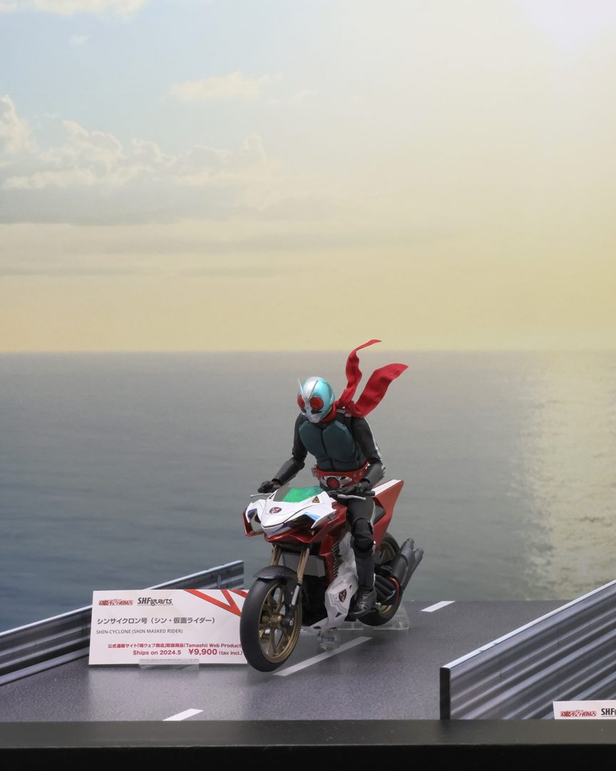 S.H.Figuarts 仮面ライダー第2+1号／一文字隼人（シン・仮面ライダー）　魂ウェブ商店/受注終了
S.H.Figuarts シンサイクロン号（シン・仮面ライダー）　魂ウェブ商店/2024年5月発送予定