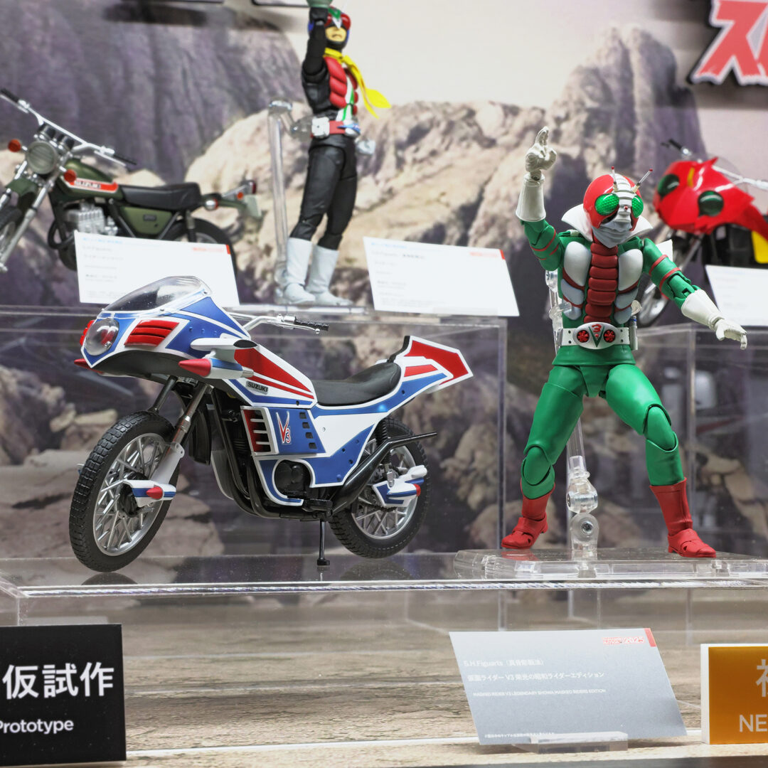 S.H.Figuarts（真骨彫製法） 仮面ライダーV3 栄光の昭和ライダーエディション　参考出品
S.H.Figuarts ハリケーン 栄光の昭和ライダーエディション　参考出品