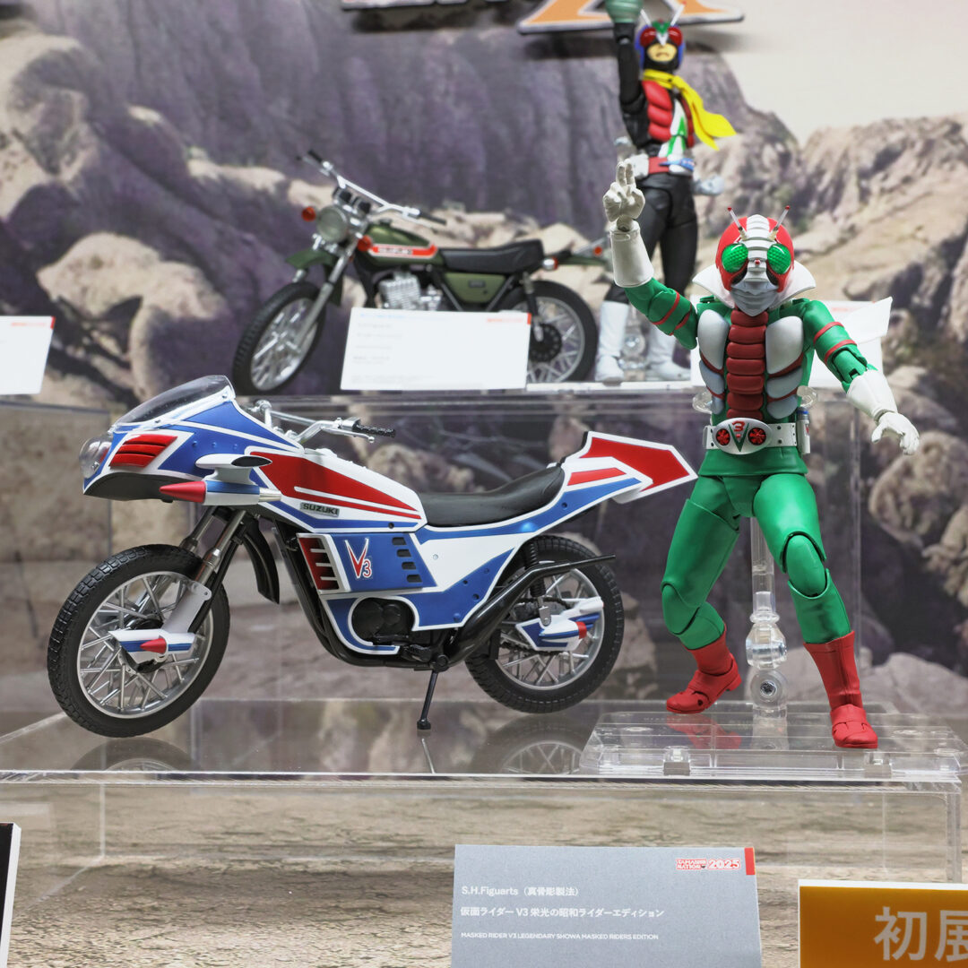 S.H.Figuarts（真骨彫製法） 仮面ライダーV3 栄光の昭和ライダーエディション　参考出品
S.H.Figuarts ハリケーン 栄光の昭和ライダーエディション　参考出品