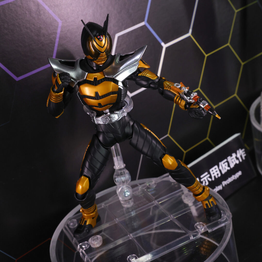 S.H.Figuarts（真骨彫製法） 仮面ライダーザビー　参考出品