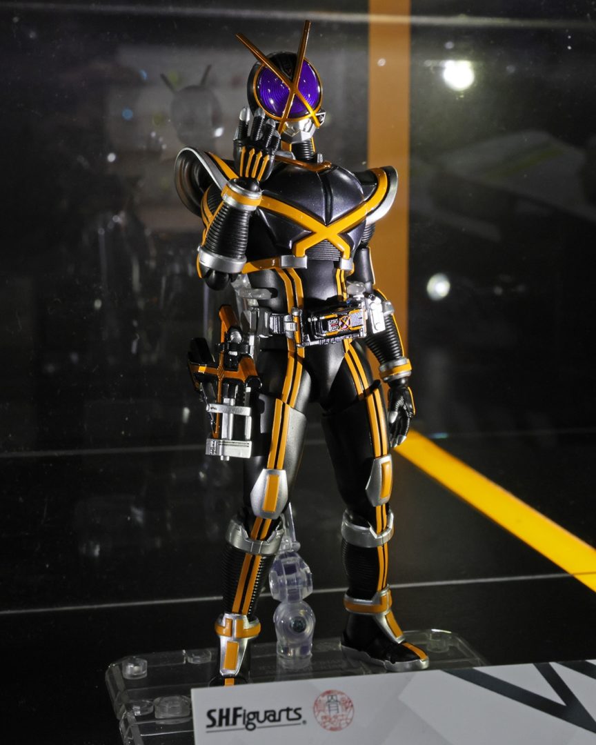 S.H.Figuarts（真骨彫製法） 仮面ライダーカイザ　参考出品