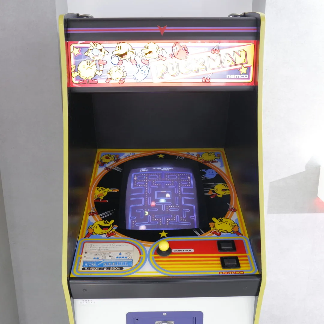 アーケード筐体
PAC-MAN ™&©BANDAI NAMCO Entertainment Inc.