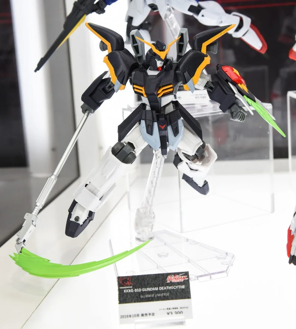 GUNDAM UNIVERSE XXXG-01D GUNDAM DEATHSCYTHE 2019年10月発売予定
©創通・サンライズ ©SOTSU・SUNRISE