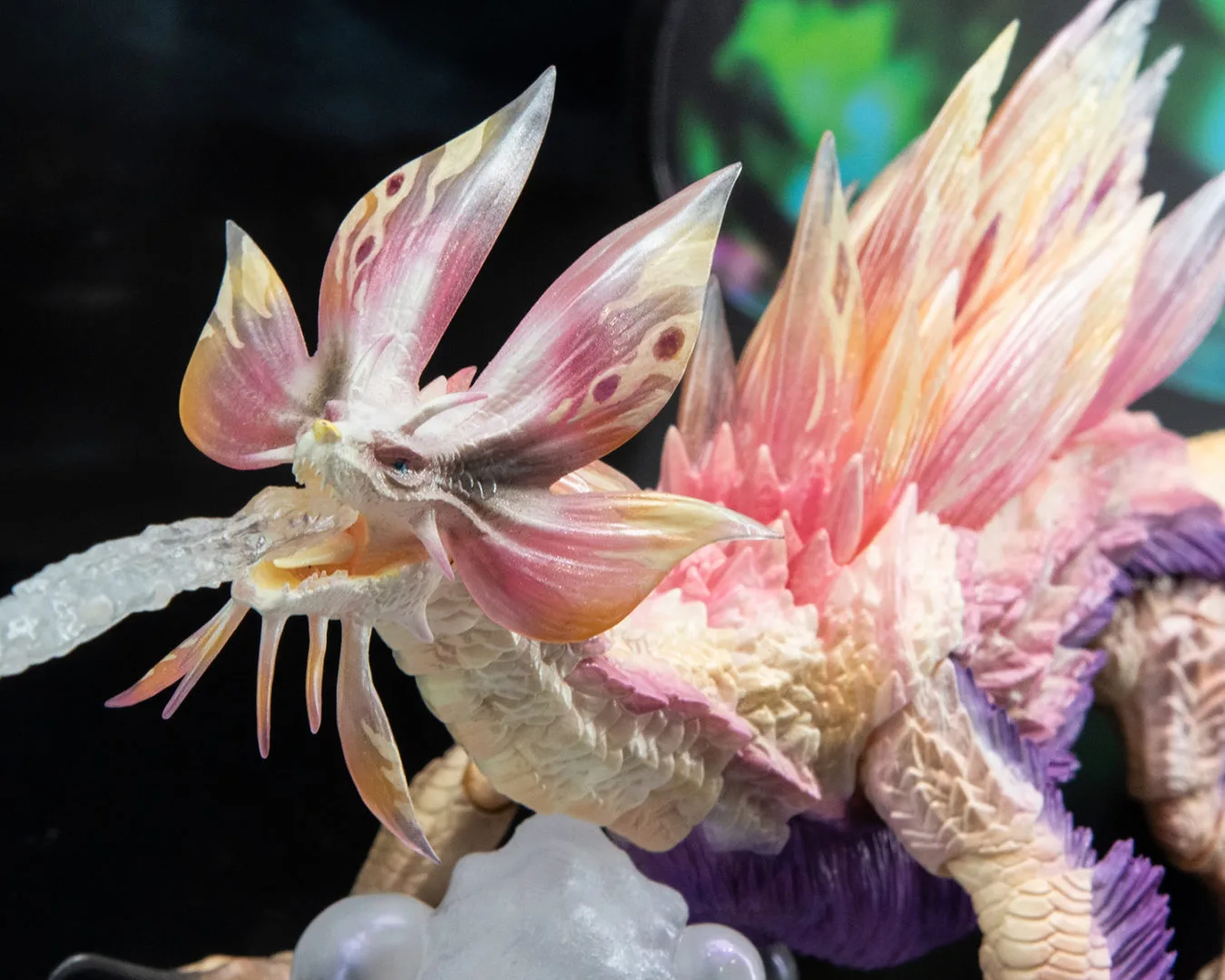 「S.H.MonsterArts タマミツネ」 参考出品