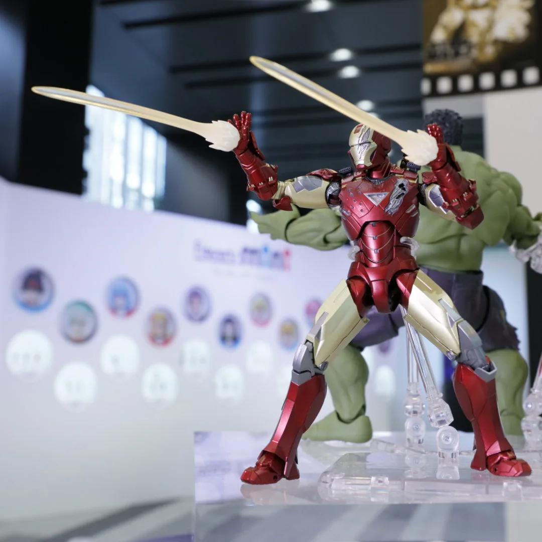 S.H.Figuarts アイアンマン マーク６ -《BATTLE DAMAGE》 EDITION-（アベンジャーズ）
© 2021 MARVEL