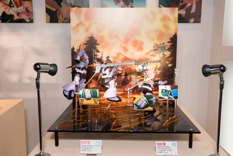 在再现电视动画名称场景的立体布景中，我们能够确定移动以再现剧中场景的动态姿势。
