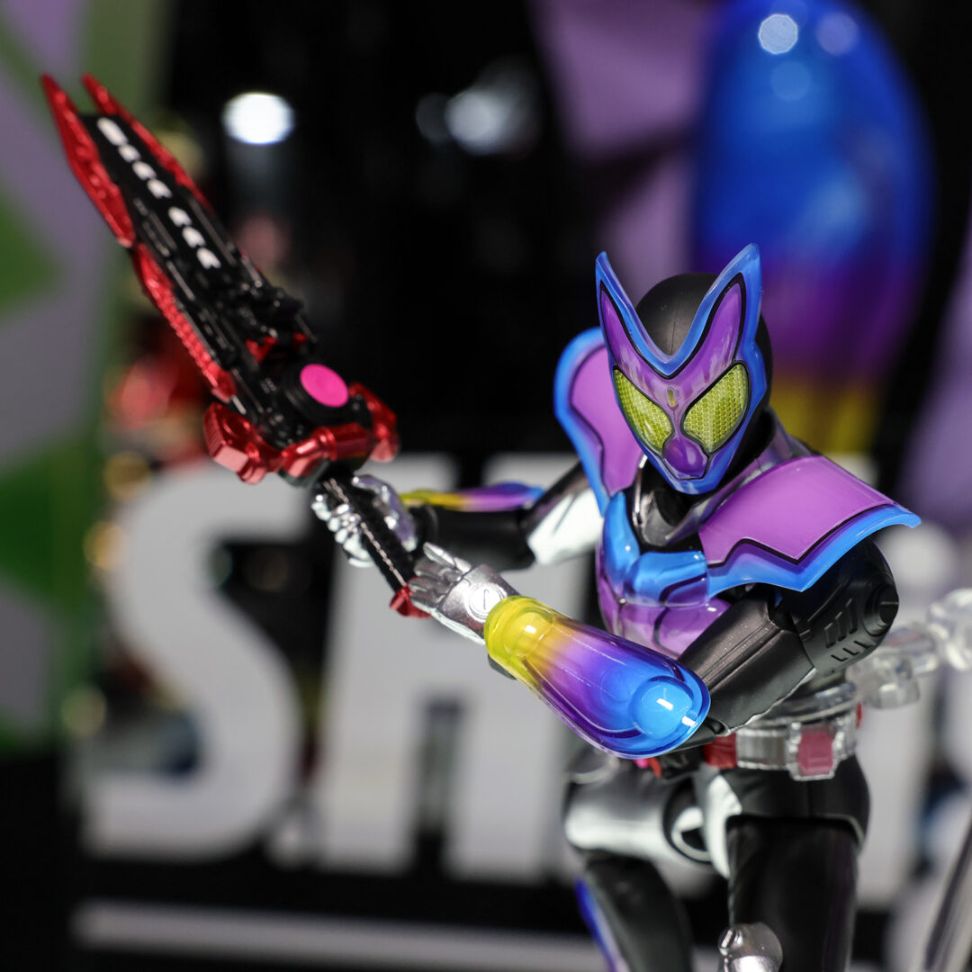 S.H.Figuarts 仮面ライダーガヴ ポッピングミフォーム（初回生産）　2025年1月店頭発売予定
S.H.Figuarts ガヴガブレイド＆ゴチスピーダー　参考展示
