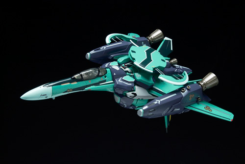 DX超合金 RVF-25 メサイアバルキリー(ルカ・アンジェローニ機) | 商品
