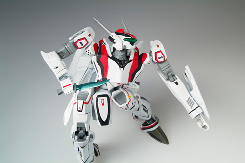 TAMASHII NATIONS VF100's アーマード 早乙女アルト機 VF100's アーマードメサイアバルキリー 早乙女アルト機｜ホビーの総合