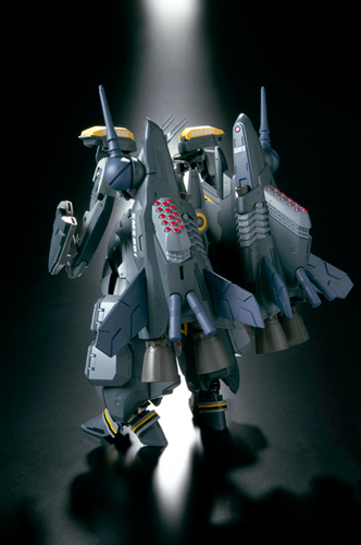 DX超合金 VF-25S アーマードメサイアバルキリー(オズマ・リー機