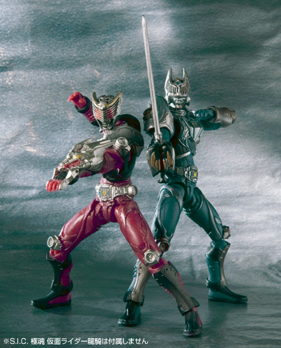 S.I.C. 極魂 仮面ライダーナイト | 商品一覧 | 魂ウェブ