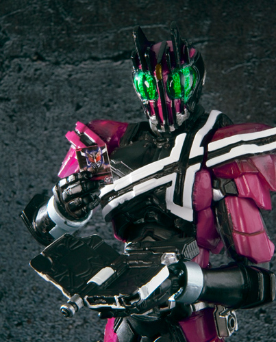 S.I.C. VOL.51 仮面ライダーディケイド | 商品一覧 | 魂ウェブ