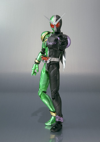 S.H.Figuarts 仮面ライダーW サイクロンジョーカー | 商品一覧 | 魂ウェブ