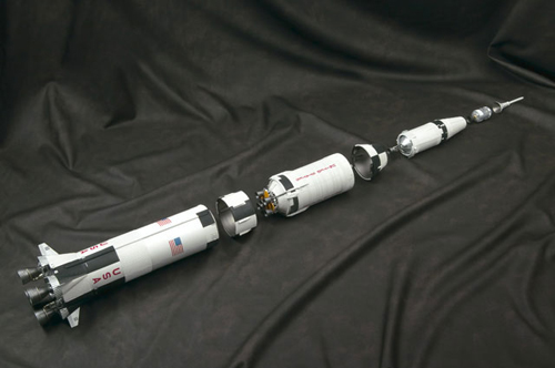 大人の超合金 アポロ11号&サターンV(ファイブ)型ロケット | 商品一覧