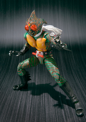 S.H.Figuarts 仮面ライダーアマゾン | 商品一覧 | 魂ウェブ