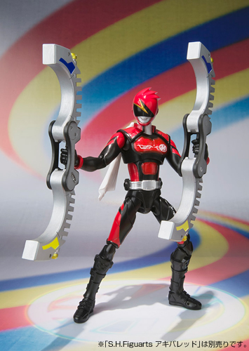 S.Hフィギュアーツ　デカレンジャー　スーパー戦隊　デカレッド BANDAI（バンダイ） S.H.フィギュアーツ デカレッド 〜特捜戦隊